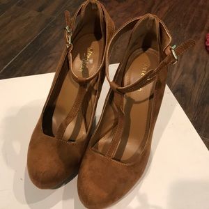 Shoe